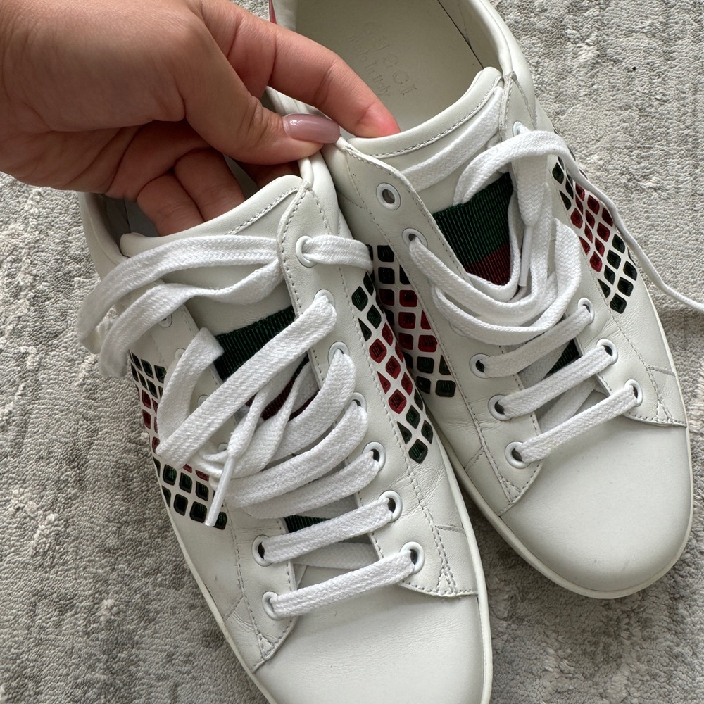 2017 Men’s Gucci Sneakers 9.5 - Picture 2 of 11